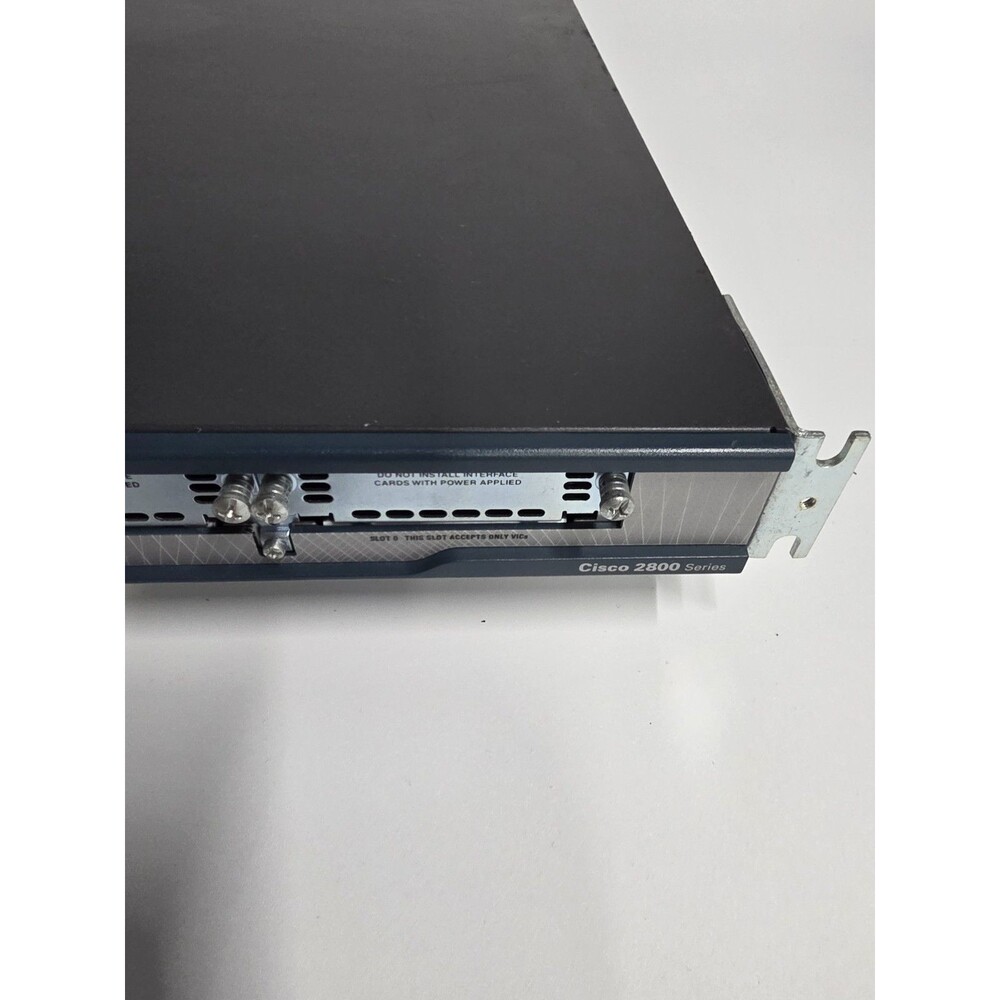Cisco 2801 Integrated Services Router 2-Port Fast Ethernet Rackmount - Picture 6 of 7